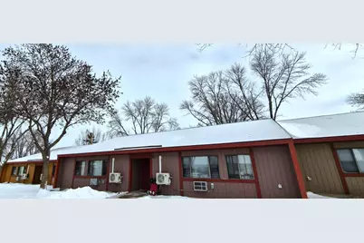 317 South Street #D01, Paynesville, MN 56362 - Photo 2