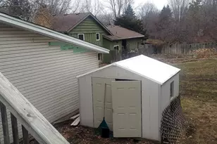 112302 Baxter Ct, Chaska, MN 55318 - Photo 32