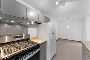 26 Arthur Ave SE, Minneapolis, MN 55414 - Photo 10