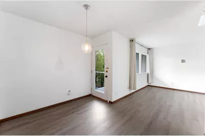 26 Arthur Avenue SE #304, Minneapolis, MN 55414 - Photo 6