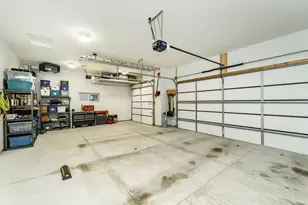 2027 Hadley Creek Dr NE, Rochester, MN 55906 - Photo 46