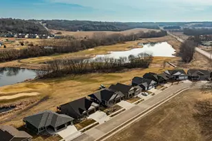 2027 Hadley Creek Dr NE, Rochester, MN 55906 - Photo 4