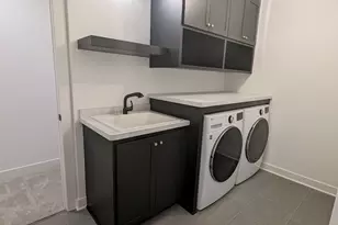 5324 Spring Ln, Minnetonka, MN 55345 - Photo 8