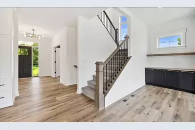 5324 Spring Lane, Minnetonka, MN 55345 - Photo 4