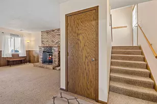15335 Valley View Dr, Savage, MN 55378 - Photo 18