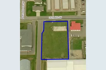 205 28th Avenue SW, Willmar, MN 56201 - Photo 4