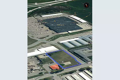 205 28th Avenue SW, Willmar, MN 56201 - Photo 1