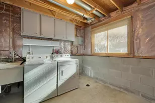 5545 Knoll Dr, Shoreview, MN 55126 - Photo 38