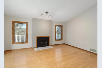 5545 Knoll Drive, Shoreview, MN 55126 - Photo 14