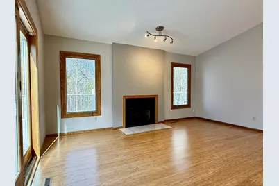 5545 Knoll Drive, Shoreview, MN 55126 - Photo 18