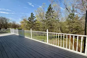 5545 Knoll Dr, Shoreview, MN 55126 - Photo 6