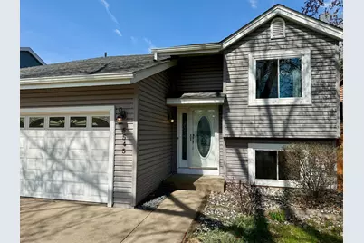 5545 Knoll Drive, Shoreview, MN 55126 - Photo 2