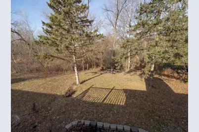 5545 Knoll Drive, Shoreview, MN 55126 - Photo 8