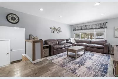 306 Blaine Avenue, Cloquet, MN 55720 - Photo 6