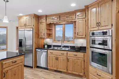 869 Yellowstone Trail, Waconia, MN 55387 - Photo 8