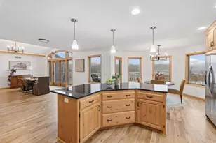 869 Yellowstone Trail, Waconia, MN 55387 - Photo 12