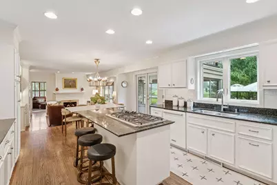 10500 Niblick Lane, Eden Prairie, MN 55347 - Photo 16