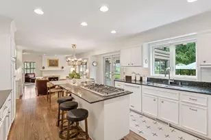 10500 Niblick Ln, Eden Prairie, MN 55347 - Photo 16
