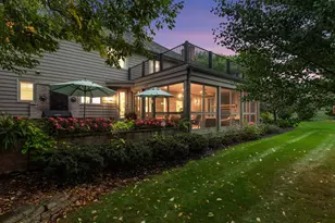 10500 Niblick Ln, Eden Prairie, MN 55347 - Photo 14