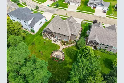 2990 Stone Park Drive NE, Rochester, MN 55906 - Photo 4