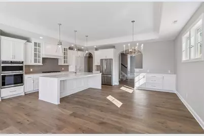48 Spring Farm Road, North Oaks, MN 55127 - Photo 4