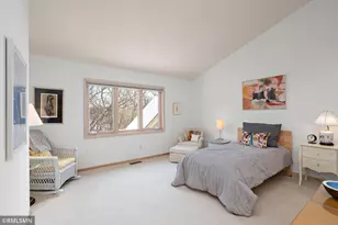 2073 Sherwood Ln, Hopkins, MN 55305 - Photo 28