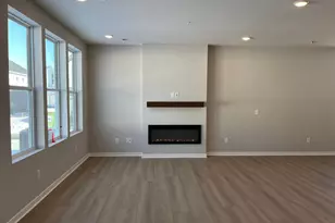 17958 Genoa Dr, Lakeville, MN 55044 - Photo 8