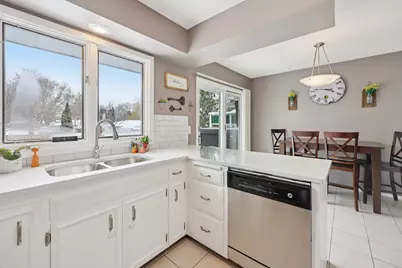 6515 Olympia Street, Golden Valley, MN 55427 - Photo 4