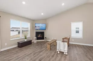 1389 Freedom Ln, Delano, MN 55328 - Photo 10