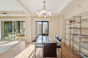 1235 Yale Pl, Minneapolis, MN 55403 - Photo 14