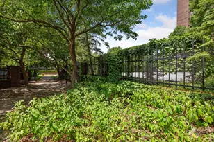 1235 Yale Pl, Minneapolis, MN 55403 - Photo 76