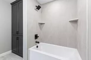 5034 Sparrow Rd, Minnetonka, MN 55345 - Photo 56