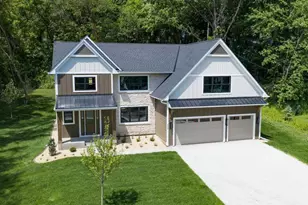 5034 Sparrow Rd, Minnetonka, MN 55345 - Photo 72