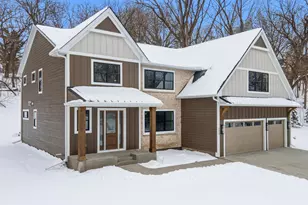 5034 Sparrow Rd, Minnetonka, MN 55345 - Photo 4