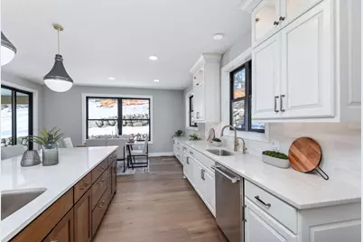 5034 Sparrow Road, Minnetonka, MN 55345 - Photo 22