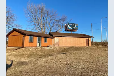 817 Marshall Street, Albert Lea, MN 56007 - Photo 2