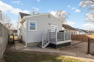 2837 Louisiana Ave S, Saint Louis Park, MN 55426 - Photo 4