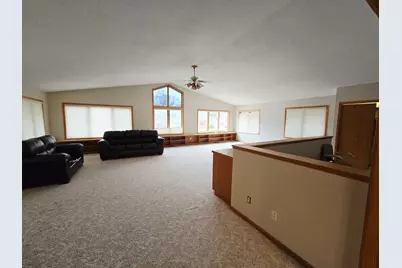 2100 Wentworth Avenue, South Saint Paul, MN 55075 - Photo 20