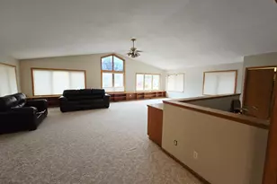 2100 Wentworth Ave, South Saint Paul, MN 55075 - Photo 18