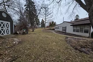 2100 Wentworth Ave, South Saint Paul, MN 55075 - Photo 34