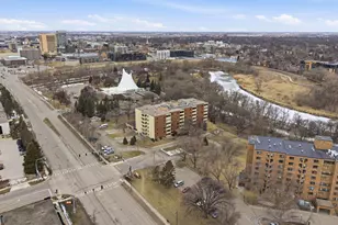 105 3rd St N, Moorhead, MN 56560 - Photo 28