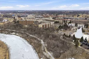 105 3rd St N, Moorhead, MN 56560 - Photo 2