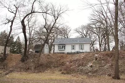 111 Lyndall Avenue, Paynesville, MN 56362 - Photo 2