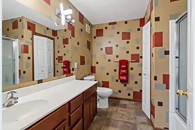 11003 Oak Grove Circle #B, Woodbury, MN 55129 - Photo 38