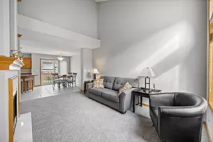 15024 Dunwood Trail, Apple Valley, MN 55124 - Photo 6