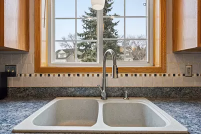 15024 Dunwood Trail, Apple Valley, MN 55124 - Photo 16