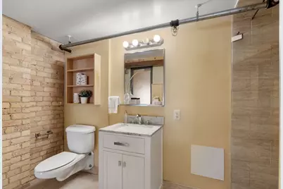 801 Washington Avenue N #221, Minneapolis, MN 55401 - Photo 34