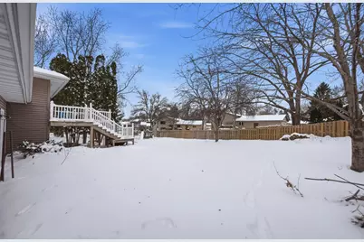 1955 Timber Wolf Trail S, Eagan, MN 55122 - Photo 34