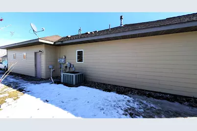 4240 Irvine Avenue NW #34, Bemidji, MN 56601 - Photo 4