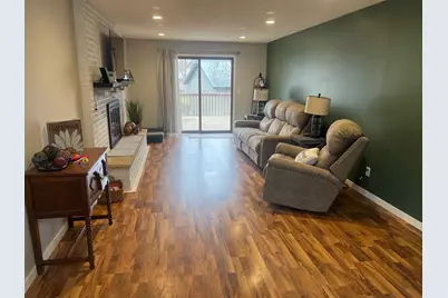 445 NE Rose Lane NE, Hutchinson, MN 55350 - Photo 10